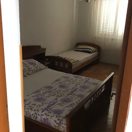 Jere Matosin アパート