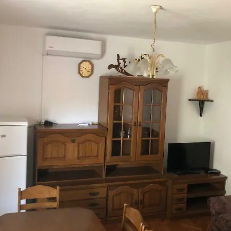 Jere Matosin アパート プリモシュテン