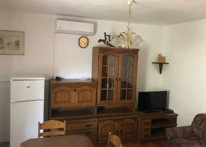 Jere Matosin Apartman Primosten